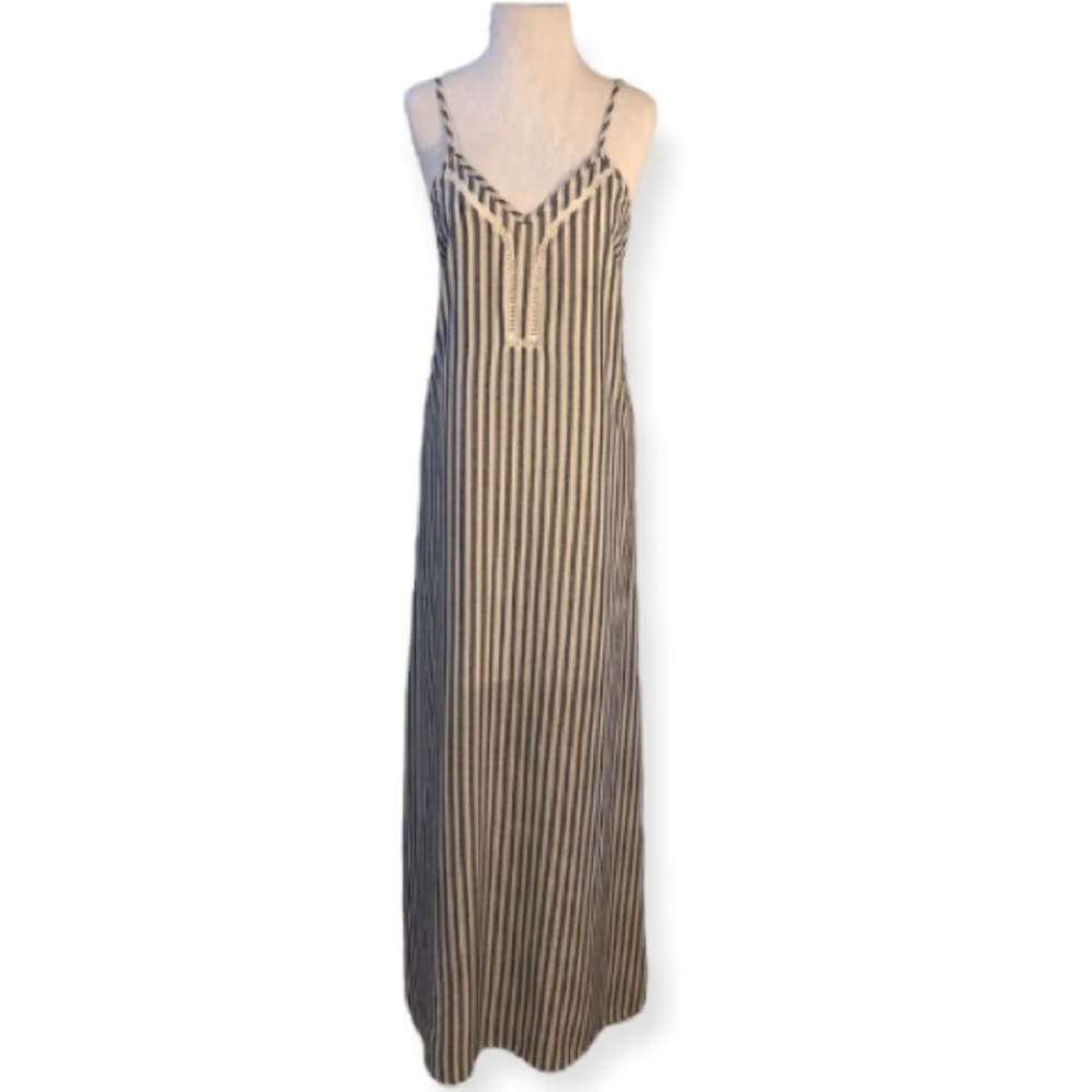 Freeway Maxi Dress NWT (153)